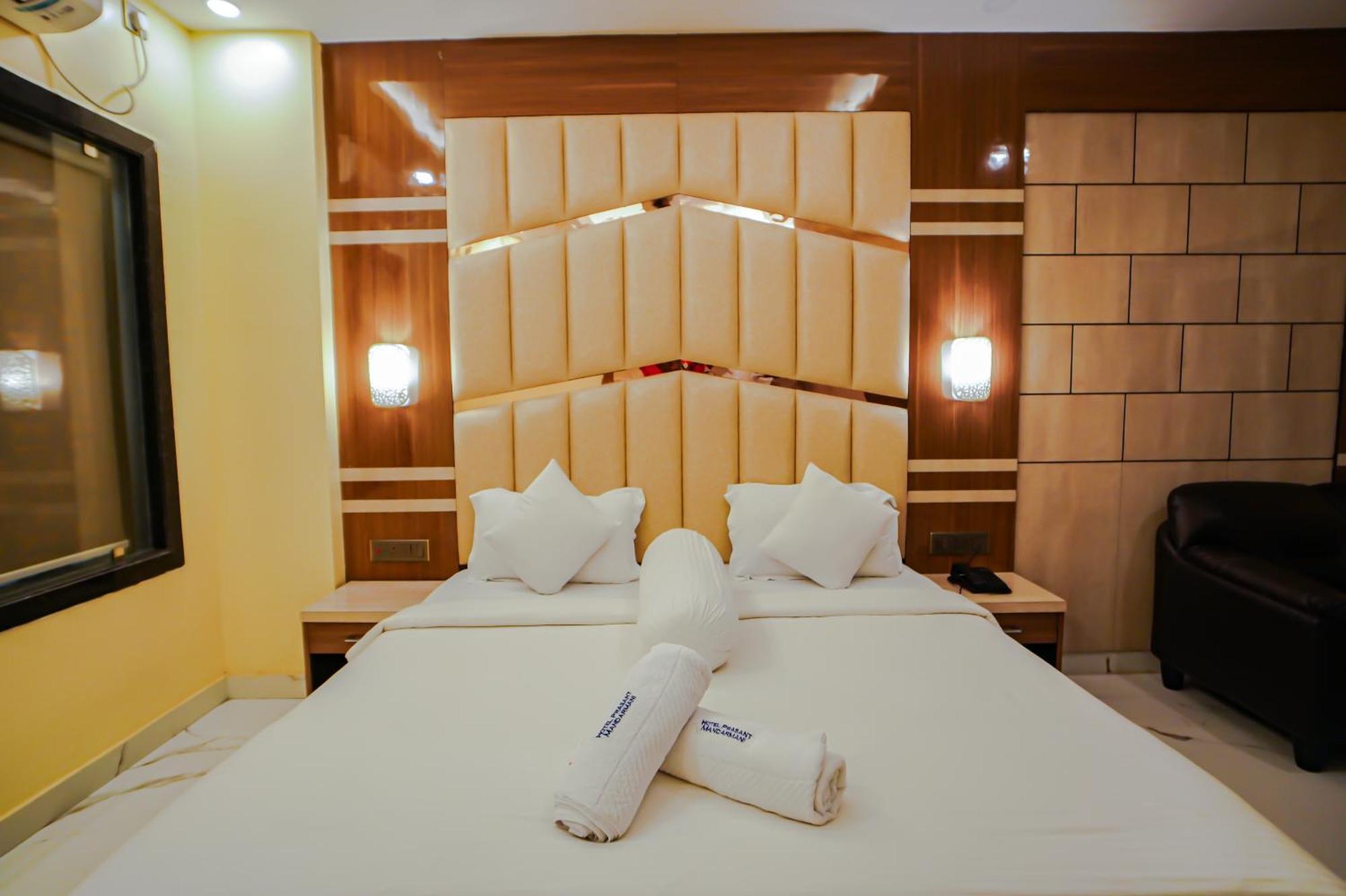 Prasant On Beach Resort !! Lift - Wifi -Restaurant-Parking Facilities-Newly Decorated Room !! Mandarmani Luaran gambar