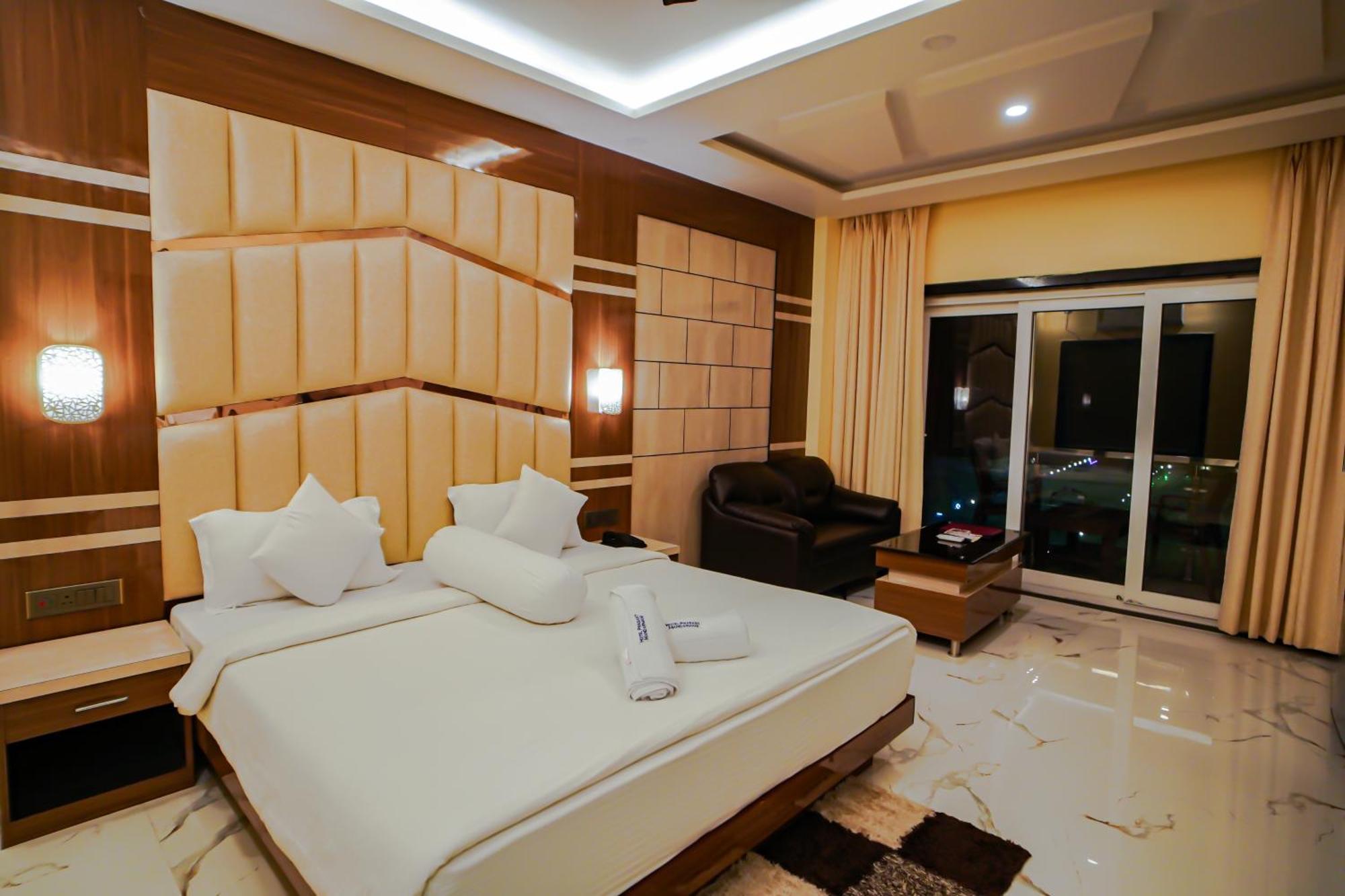 Prasant On Beach Resort !! Lift - Wifi -Restaurant-Parking Facilities-Newly Decorated Room !! Mandarmani Luaran gambar