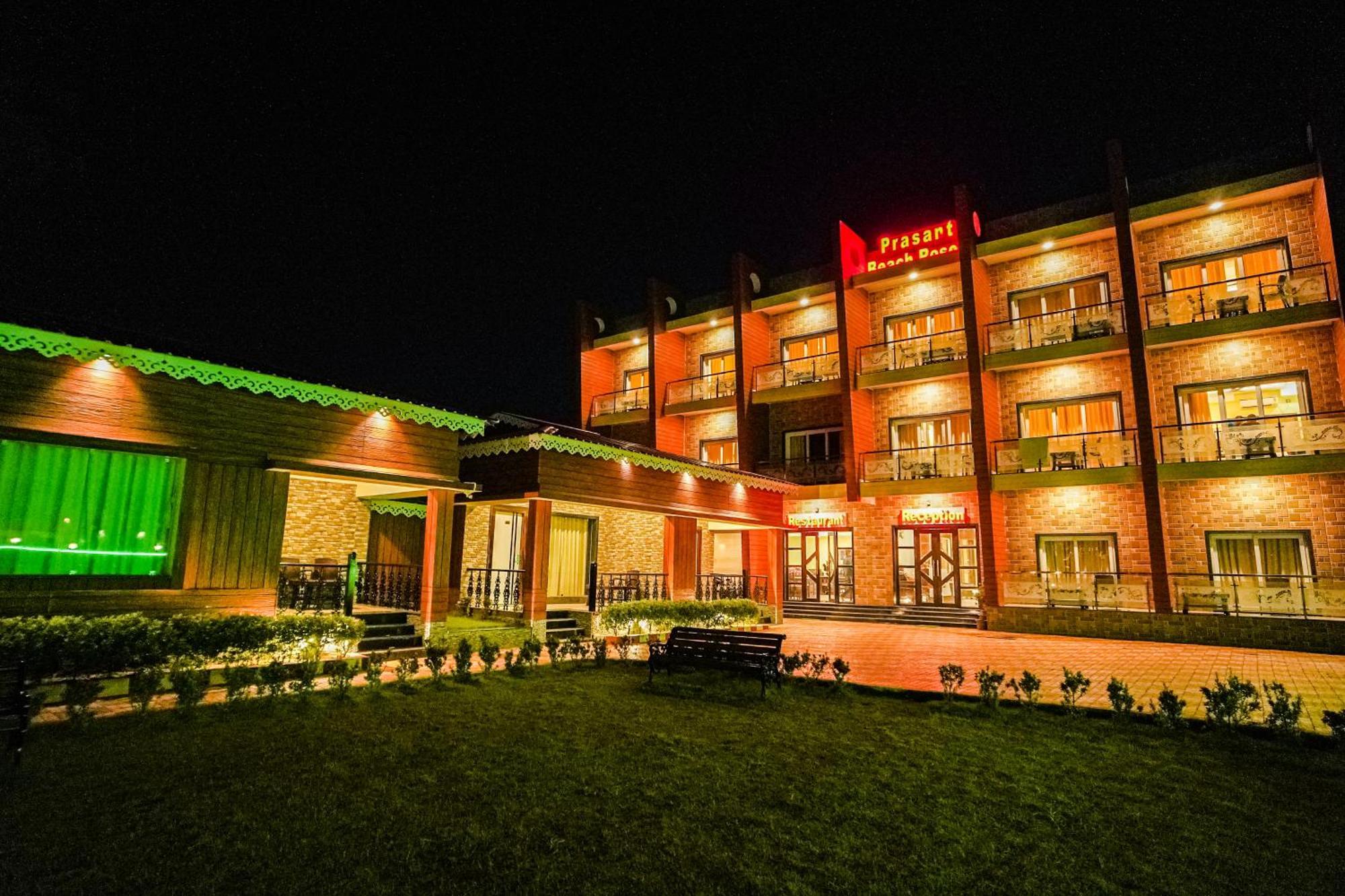 Prasant On Beach Resort !! Lift - Wifi -Restaurant-Parking Facilities-Newly Decorated Room !! Mandarmani Luaran gambar