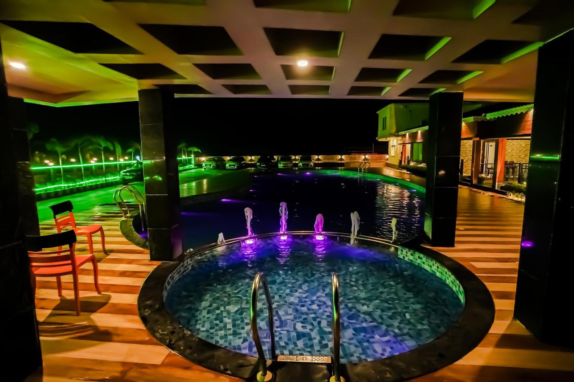 Prasant On Beach Resort !! Lift - Wifi -Restaurant-Parking Facilities-Newly Decorated Room !! Mandarmani Luaran gambar