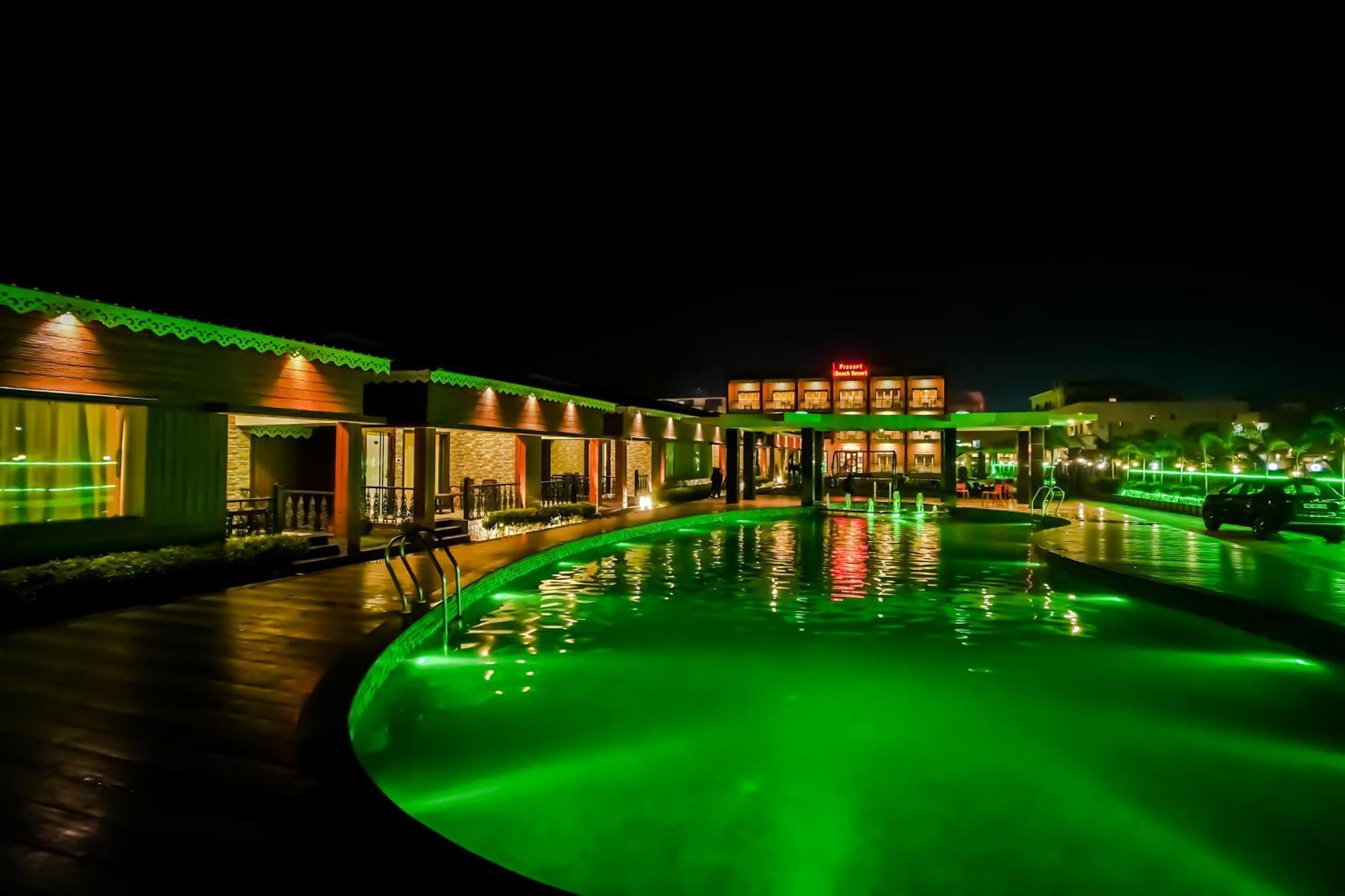Prasant On Beach Resort !! Lift - Wifi -Restaurant-Parking Facilities-Newly Decorated Room !! Mandarmani Luaran gambar